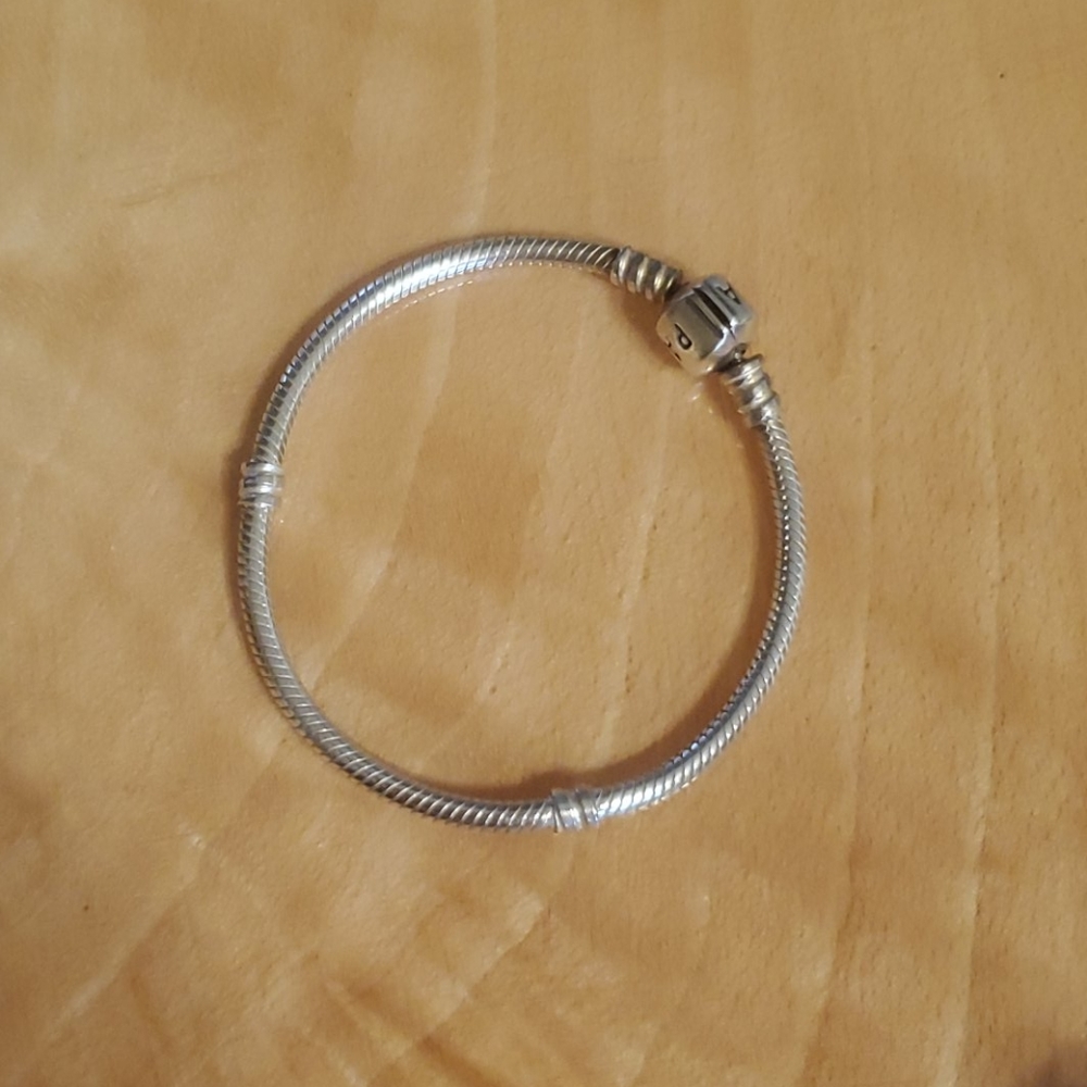 Authentic original pandora bracelet